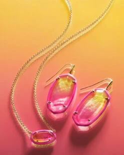 Elisa Gold Enamel Framed Short Pendant Necklace In Sunset Ombre Illusion -Fashion Accessories Store Kendra Scott Elisa Enamel Pendant Necklace Yellow Pink Gold 00
