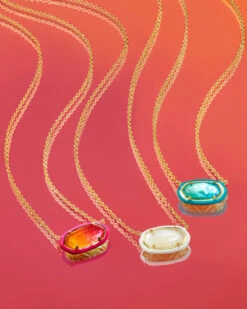 Elisa Gold Enamel Framed Short Pendant Necklace In Sunset Ombre Illusion -Fashion Accessories Store Kendra Scott Elisa Enamel Pendant Necklace Yellow Pink Gold 01